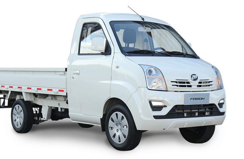 Lifan reduce la oferta de versiones