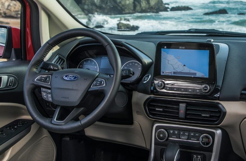 Ford suma pantalla táctil a toda la gama del EcoSport