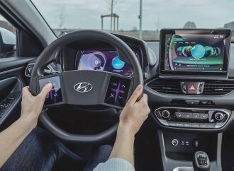 Pantallas en el volante: el interior futuro de los Hyundai