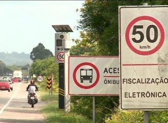 En Brasil: Bolsonaro elimina radares por el placer de manejar”