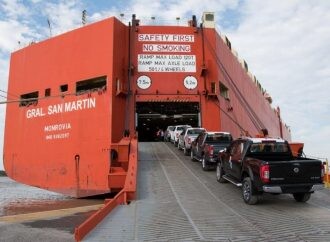 Una huelga en Brasil amenaza la producción de autos en Argentina