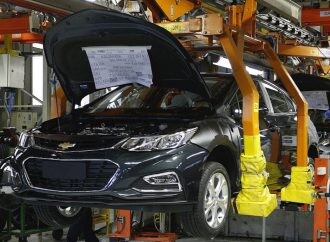 Chevrolet volverá a producir en Alvear a fin de mes