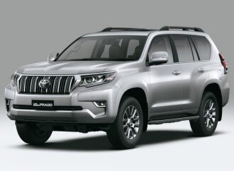 El Toyota Land Cruiser Prado suma ayudas a la conducción