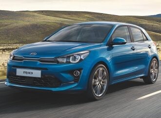 Kia lanza el restyling del Rio en la Argentina