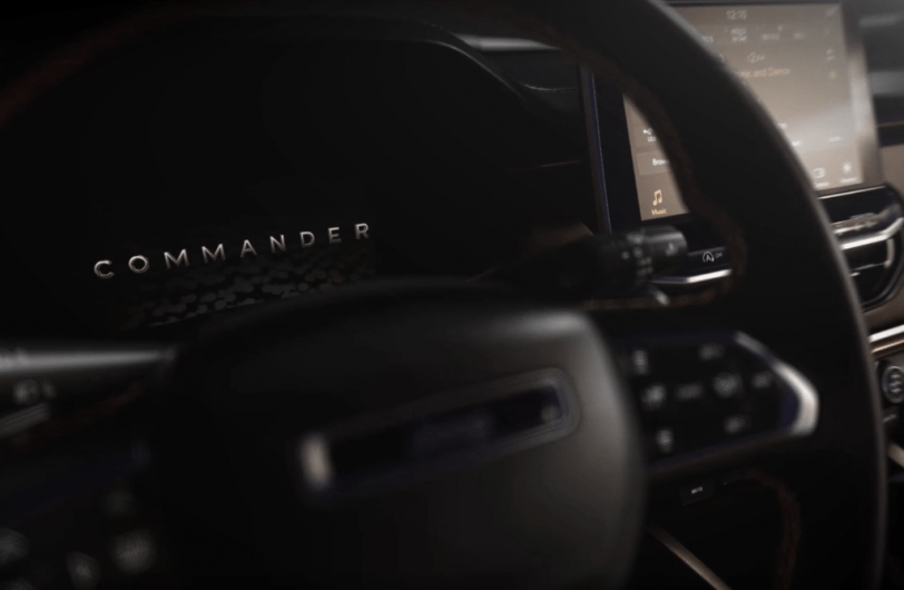 Jeep comienza a mostrar el interior del Commander