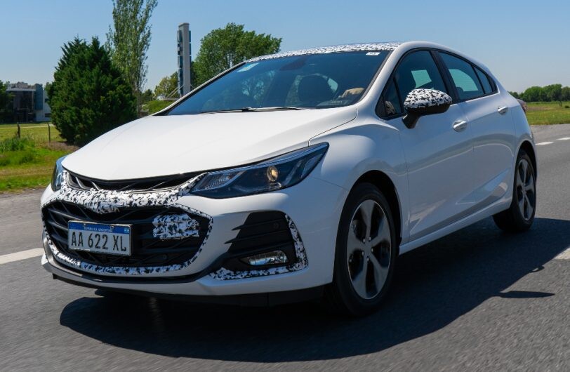 Chevrolet prueba la versión RS del Cruze rosarino