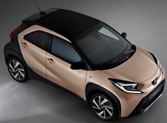 El Toyota Aygo se convierte en un crossover