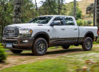 4 pick ups que no tenemos por la falta de divisas