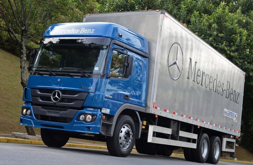 Mercedes lanza el Atego 2430 en la Argentina