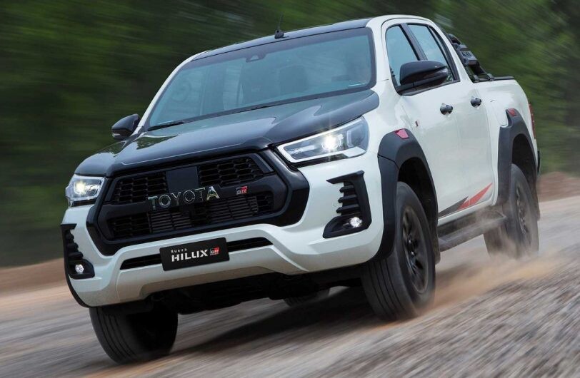 Toyota muestra la renovada Hilux GR-S producida en Zárate