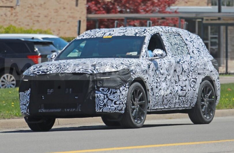 Ford alista el reemplazo del Mondeo con formato SUV