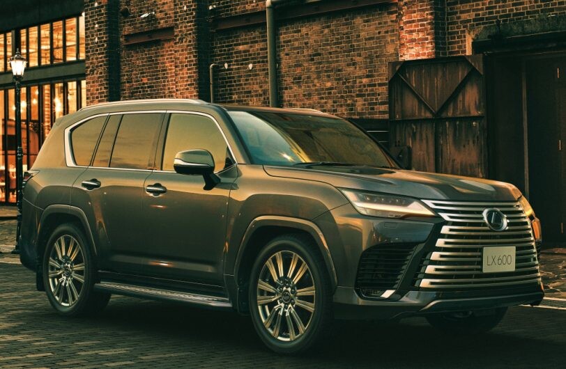 Lexus lanza el LX, el SUV más grande de su gama