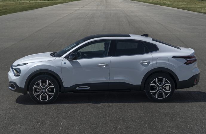 El nuevo C4 X y otros sedanes con espíritu aventurero