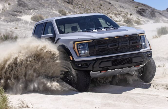 La Ford F-150 Raptor R se estrena con un V8 de 700 CV