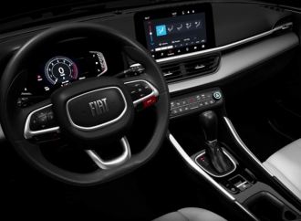 Fiat muestra el interior del Fastback