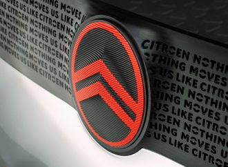 Citroën reinterpreta su logo sobre la base del original de 1919