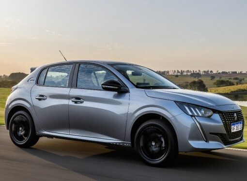 Contacto: Peugeot 208 Style
