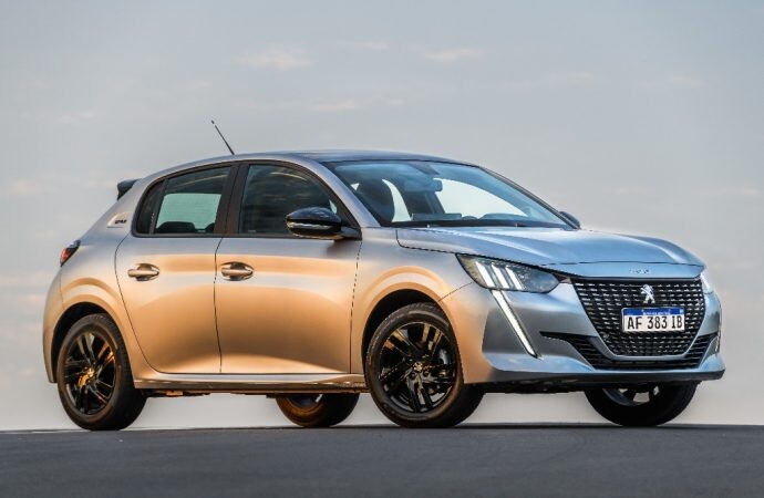 Patentamientos febrero 2023: el Peugeot 208 se consolida en el 2° puesto