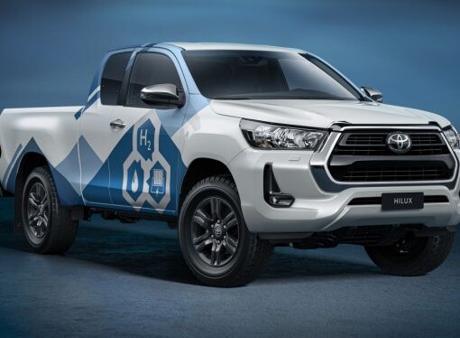 Toyota desarrolló una Hilux alimentada a hidrógeno