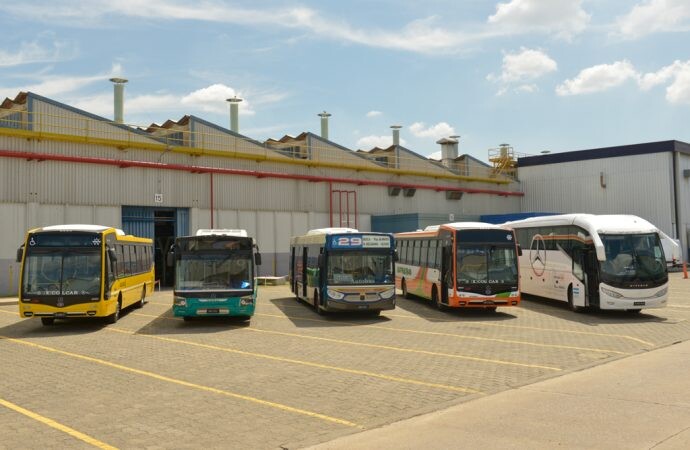 Mercedes produjo más de 110.000 chasis para buses en la Argentina