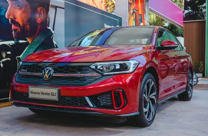 Volkswagen mostró los renovados Vento y Tiguan en la Argentina
