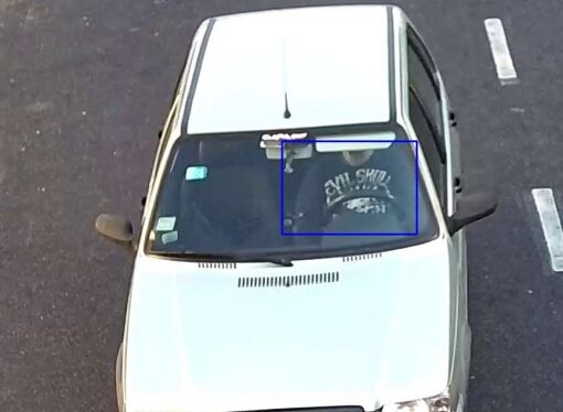 Debutan en CABA las cámaras que multan por no usar el cinturón o utilizar el celular al volante