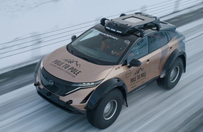 Así es el Nissan Ariya que unirá ambos polos