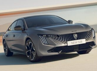 Peugeot muestra el rediseño del 508 en Europa