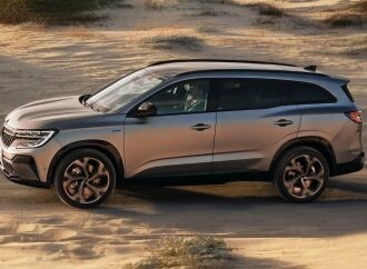 El Renault Espace se convierte en un Austral de 7 plazas