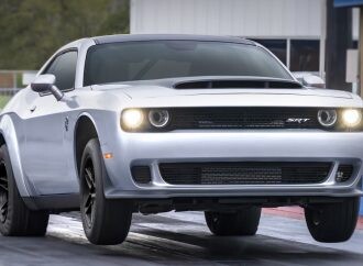 El Dodge Challenger se despide con más de 1000 caballos