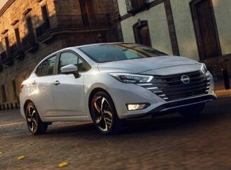Nissan lanza el rediseño del Versa en la Argentina