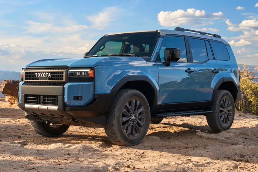 Nueva Toyota Land Cruiser Prado: estilo retro y tecnología moderna