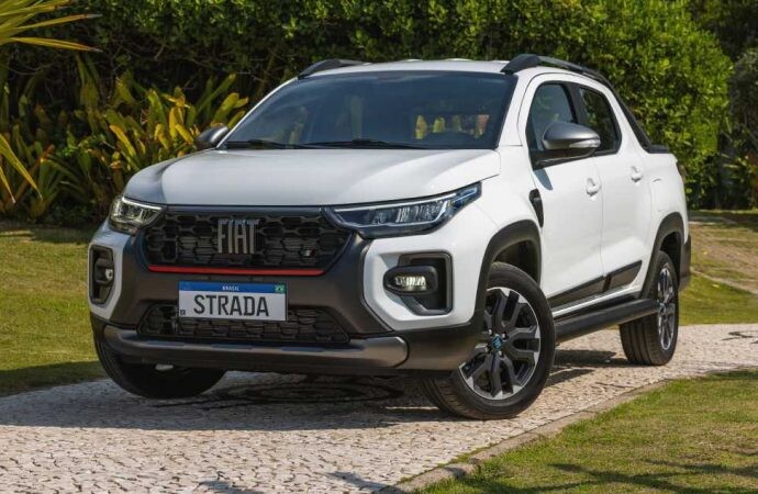 Fiat lanza la Strada Ultra, con rediseño y motor turbo