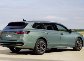 Volkswagen revela oficialmente la nueva generación del Passat