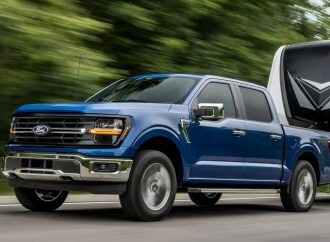 Ford renovó la F-150 en Estados Unidos y le puso un nuevo portón