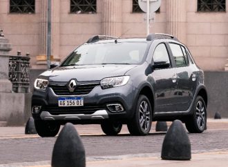Renault relanza los Sandero y Stepway CVT en la Argentina