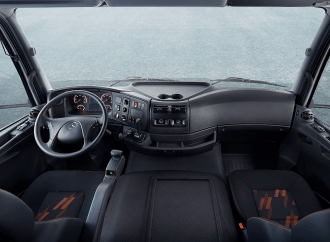 Diseño ergonómico. El confort del Mercedes-Benz Atego 1729 automatizado