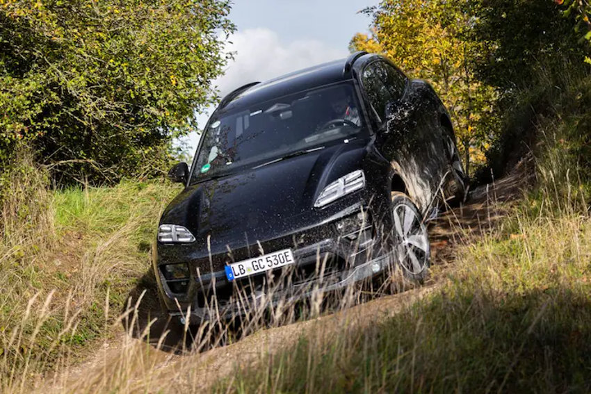 Porsche muestra la nueva generación eléctrica del Macan