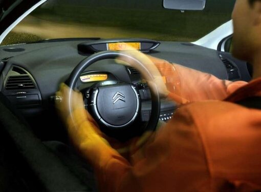 Soluciones olvidadas: el volante con centro fijo de los Citroën