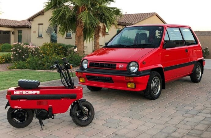 Soluciones olvidadas: el Honda que venía con una moto en el baúl