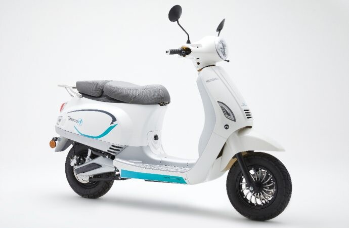 Motomel lanza la Strato e en la Argentina