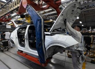 El Gobierno anunció rebajas de impuestos y aranceles para la industria automotriz