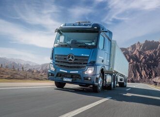 Seguridad, eficiencia y confort: las características del Actros 2548 de Mercedes-Benz Camiones y Buses