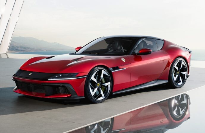 Ferrari 12Cilindri: la pureza de un V12 sin turbo ni hibridización