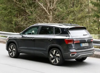Volkswagen prueba el rediseño del Taos en Europa