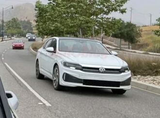 Volkswagen prepara un nuevo rediseño para el Vento