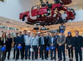 YPF y Toyota profundizan su alianza estratégica con la mejora continua como eje de acción