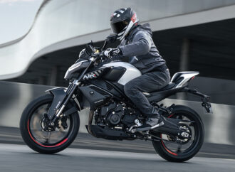 CFMoto lanza 450NK en Argentina