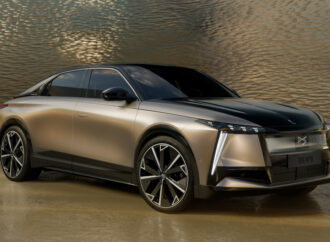 El N°8 y las otras tres novedades híbridas que traerá DS este año al país