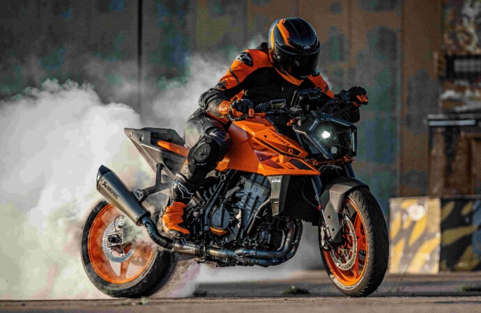 KTM lanza la 990 Duke en Argentina